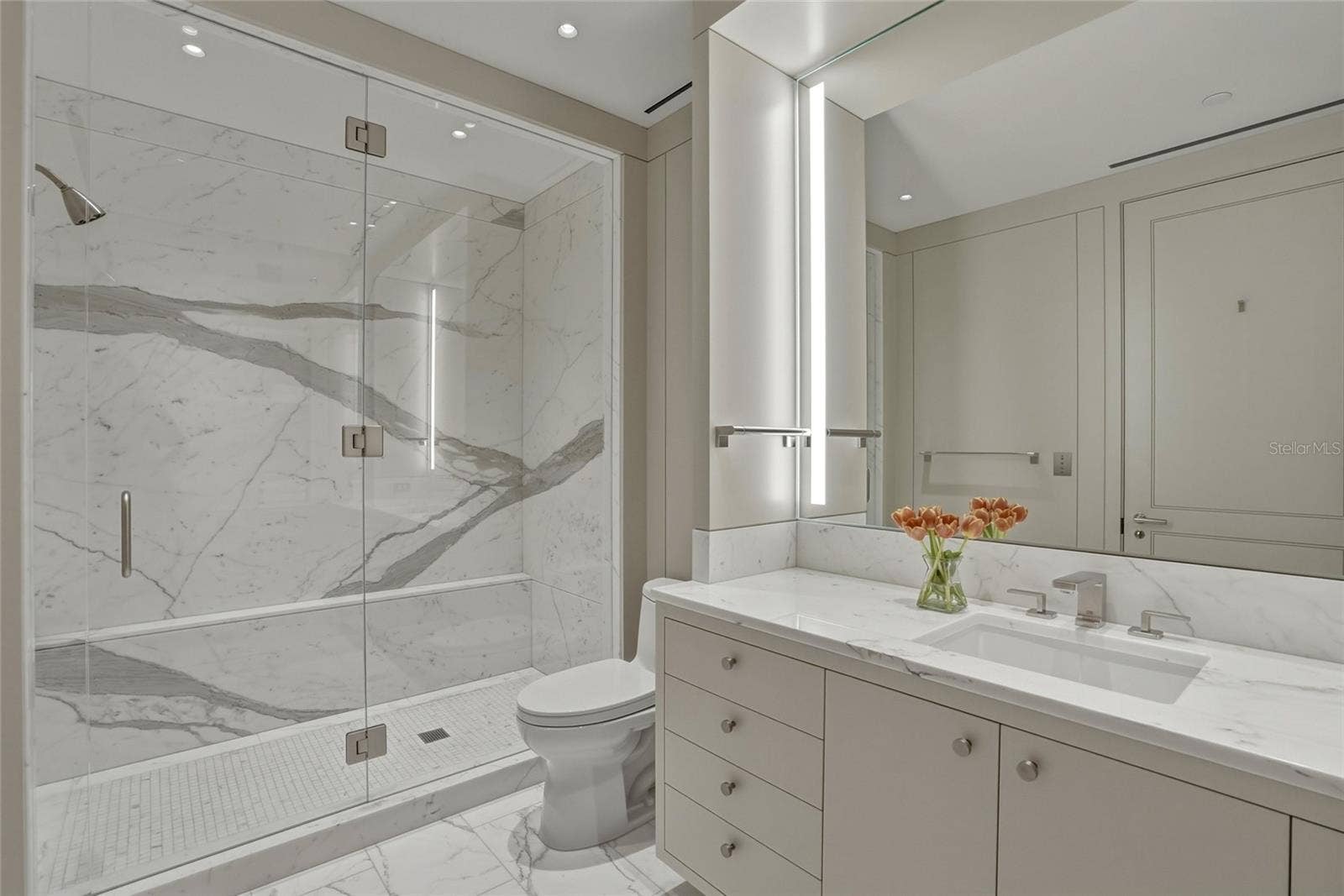 guest ensuite bedroom 1