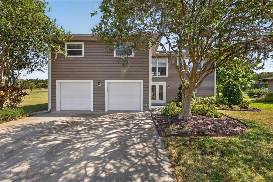 Property photo for 1005 BEAVER DRIVE, Tarpon Springs, FL