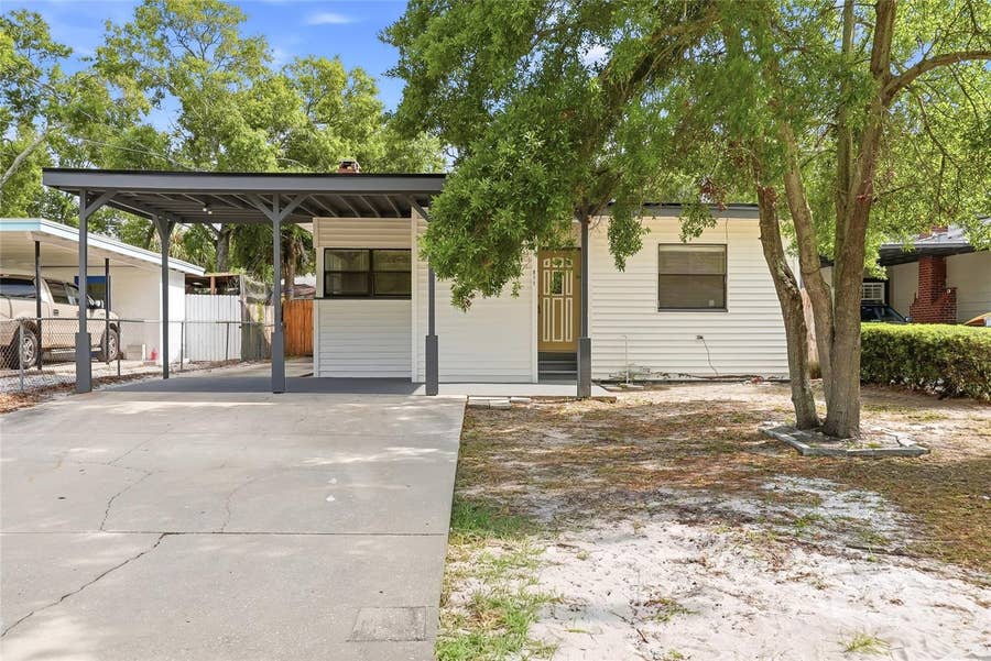 Property photo for 911 MAGNOLIA DRIVE, Clearwater, FL