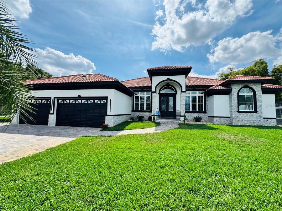Property photo for 803 LAKE JESSIE DR DRIVE, Winter Haven, FL