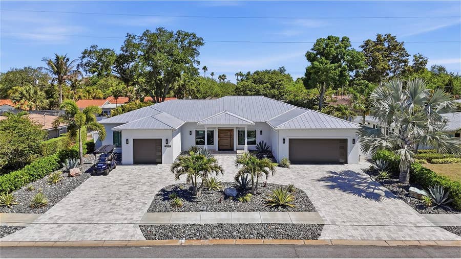 Property photo for 806 OSCEOLA ROAD, Belleair, FL