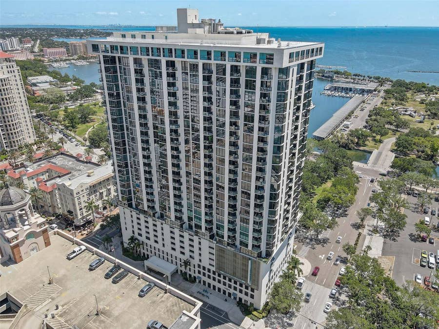 Property photo for 1 SE BEACH DRIVE, #1509, St Petersburg, FL