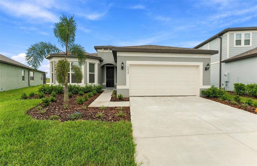 Property photo for 10037 TRELLIS VINE WAY, Parrish, FL