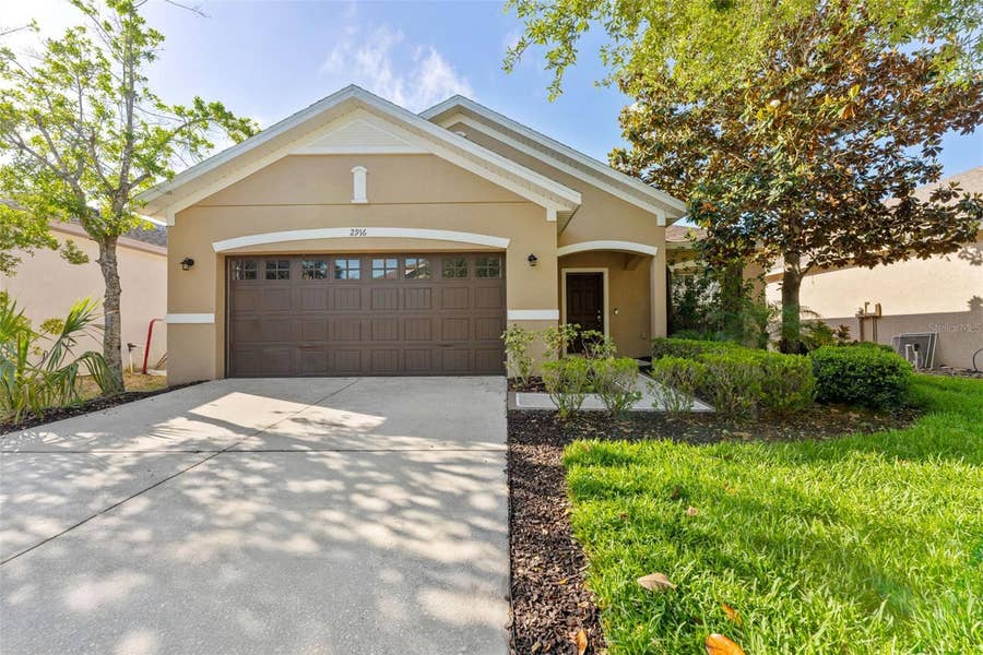 Property photo for 2916 WINGLEWOOD CIRCLE, Lutz, FL