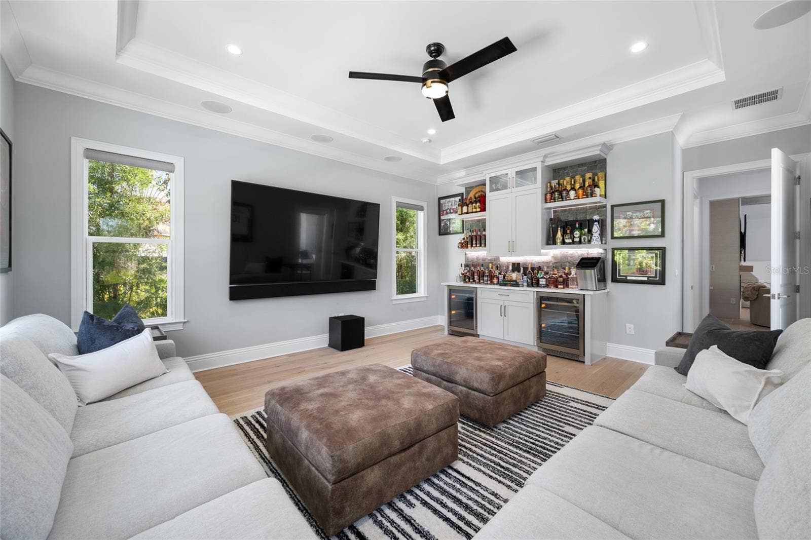 2623 S PARKVIEW STREET, Tampa, FL 33629 2623 S PARKVIEW STREET, Tampa, FL 33629