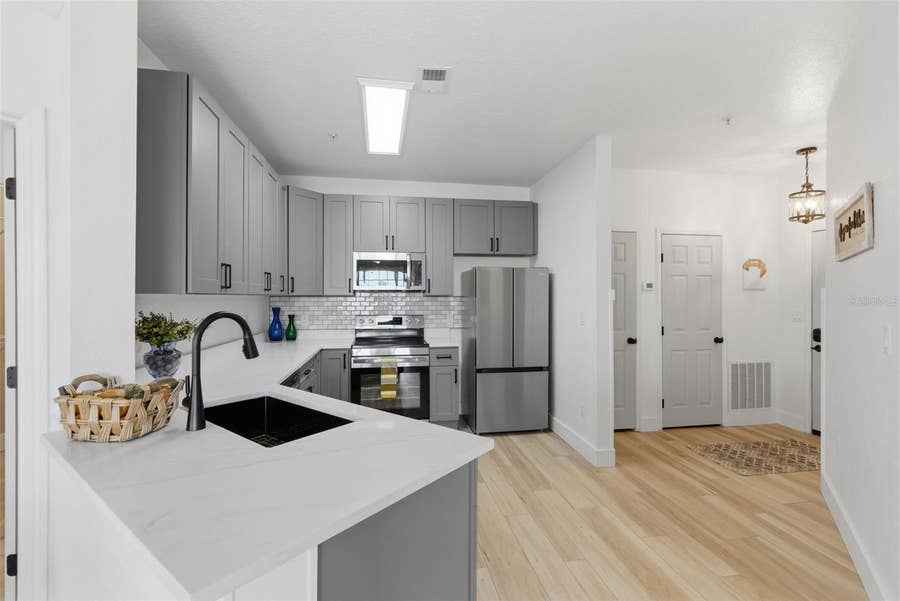 Property photo for 4323 BAYSIDE VILLAGE DRIVE, #312, Tampa, FL