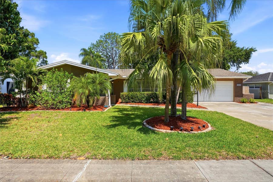 Property photo for 1341 RANCHWOOD DRIVE, Clearwater, FL