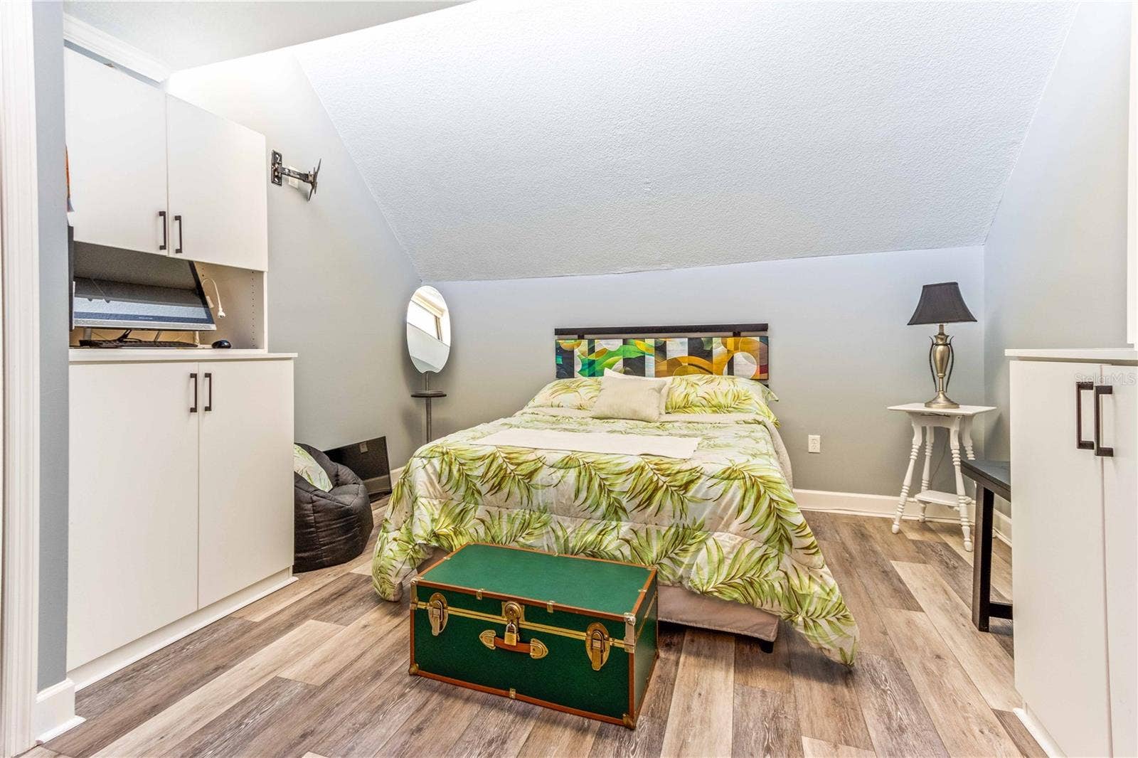 1390 GULF BOULEVARD, #PH-3, Clearwater Beach, FL 33767