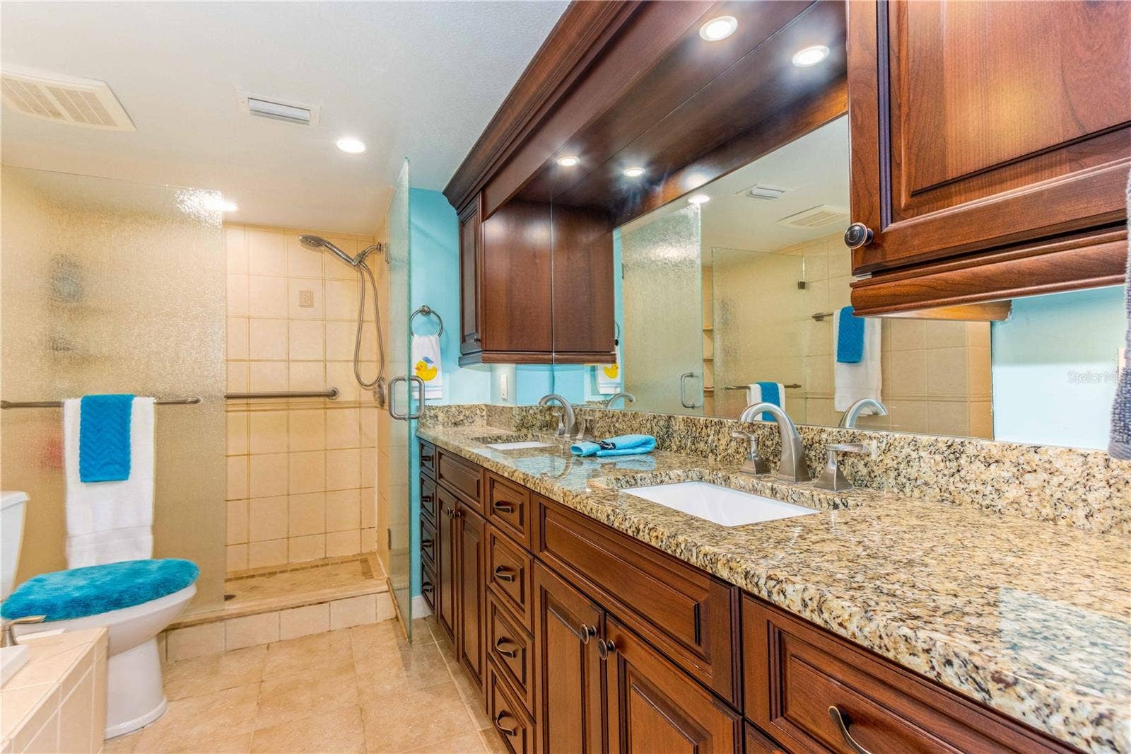1390 GULF BOULEVARD, #PH-3, Clearwater Beach, FL 33767