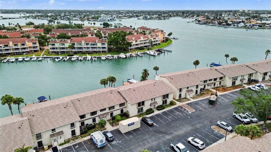 Property photo for 546 PLAZA SEVILLE COURT, #85, Treasure Island, FL
