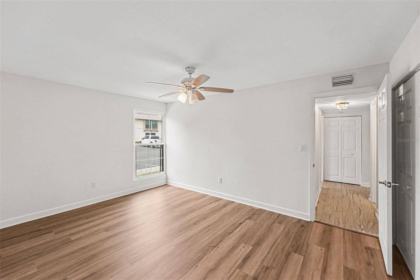 546 PLAZA SEVILLE COURT, #85, Treasure Island, FL 33706 Primary Bedroom