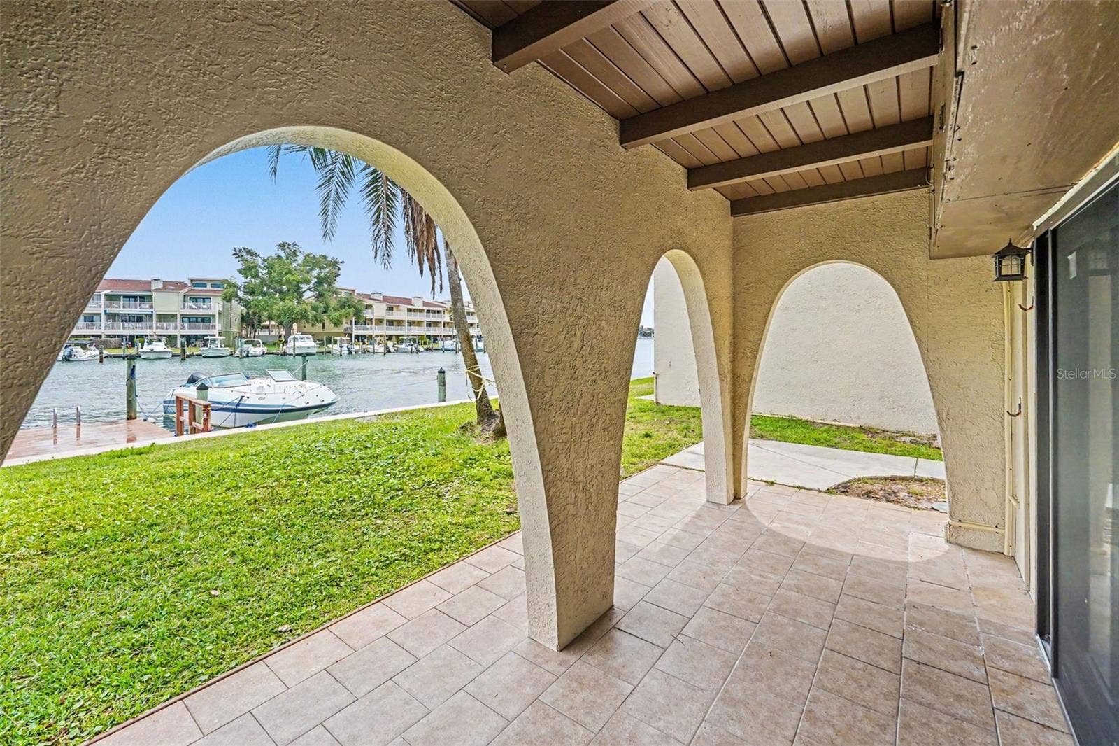 546 PLAZA SEVILLE COURT, #85, Treasure Island, FL 33706 Back patio