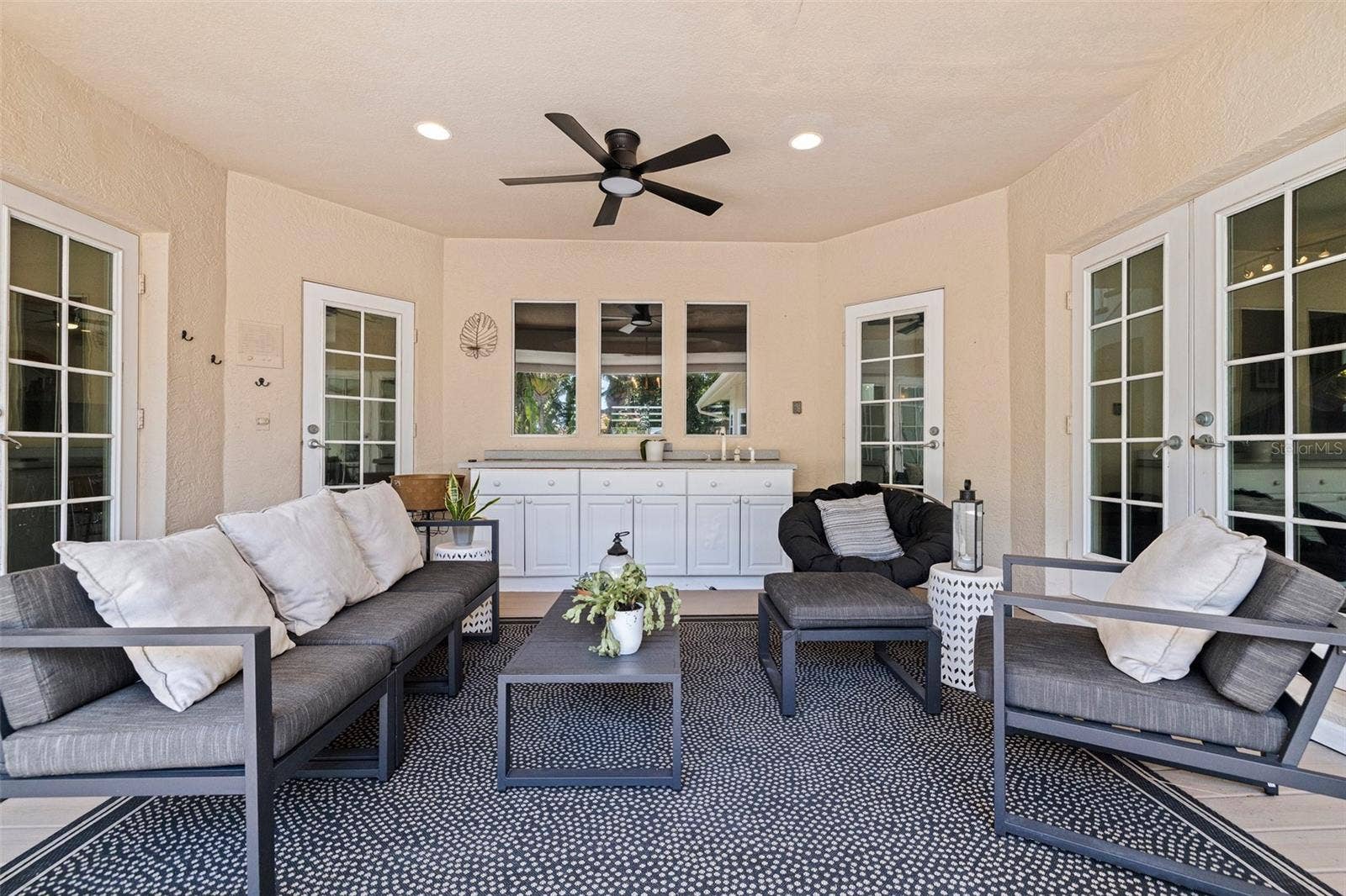 1156 2ND AVENUE S, Tierra Verde, FL 33715 1156 2ND AVENUE S, Tierra Verde, FL 33715