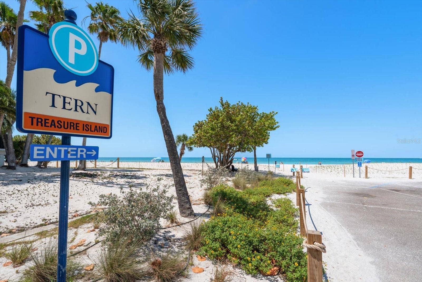 40 77TH AVENUE, Treasure Island, FL 33706 40 77TH AVENUE, Treasure Island, FL 33706
