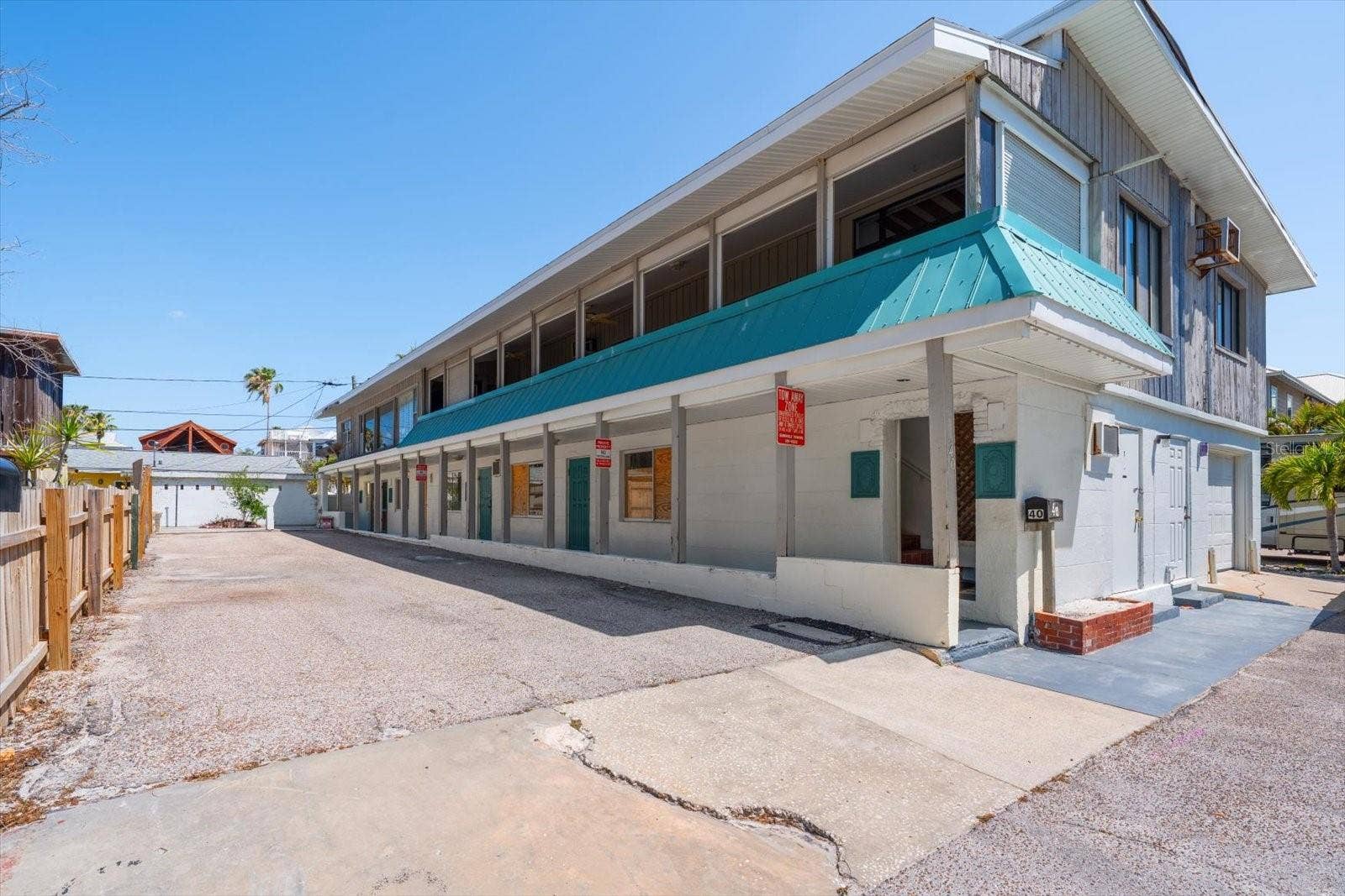 40 77TH AVENUE, Treasure Island, FL 33706 40 77TH AVENUE, Treasure Island, FL 33706
