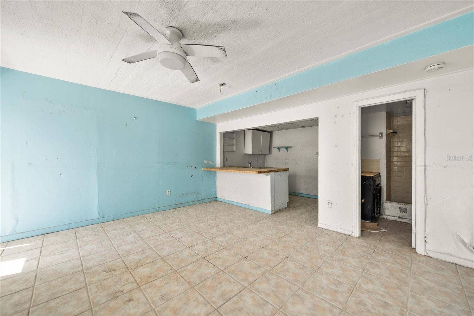 40 77TH AVENUE, Treasure Island, FL 33706 40 77TH AVENUE, Treasure Island, FL 33706