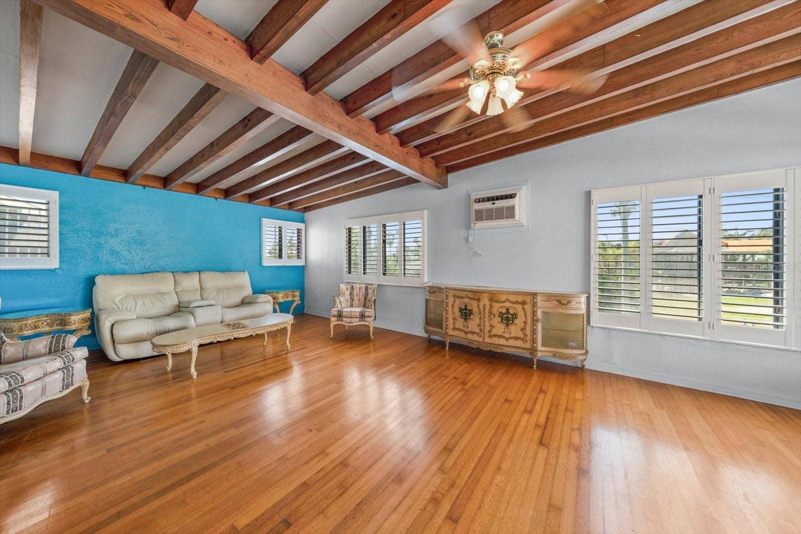 40 77TH AVENUE, Treasure Island, FL 33706 40 77TH AVENUE, Treasure Island, FL 33706