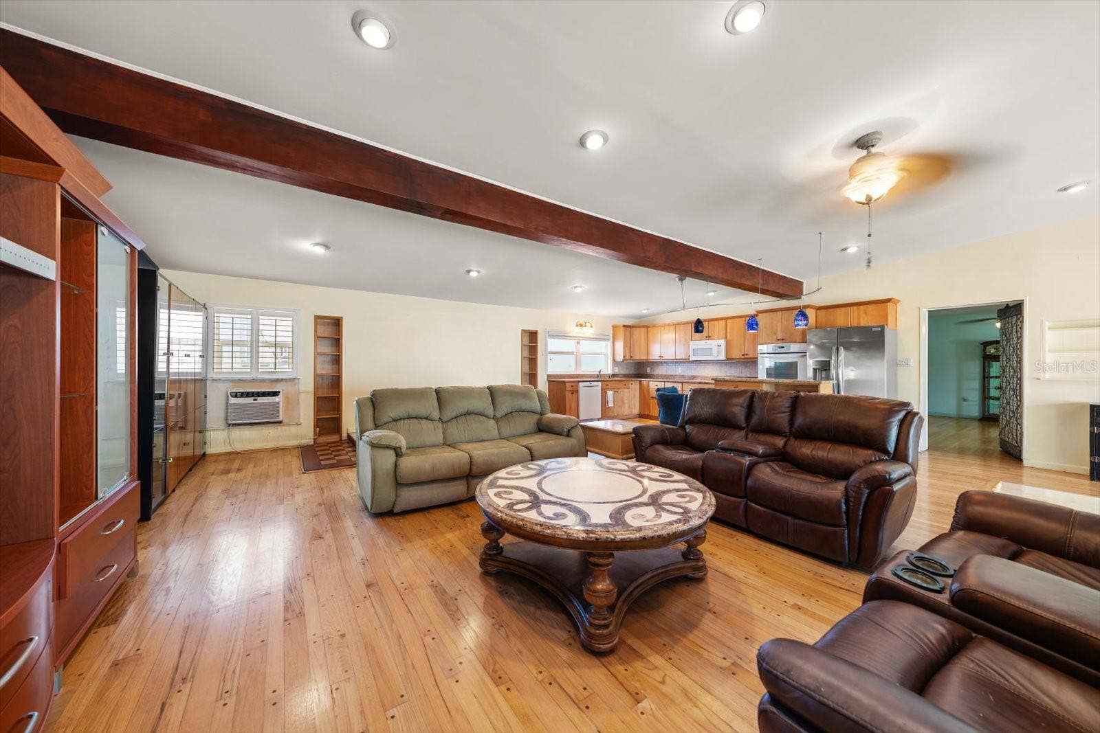 40 77TH AVENUE, Treasure Island, FL 33706 40 77TH AVENUE, Treasure Island, FL 33706