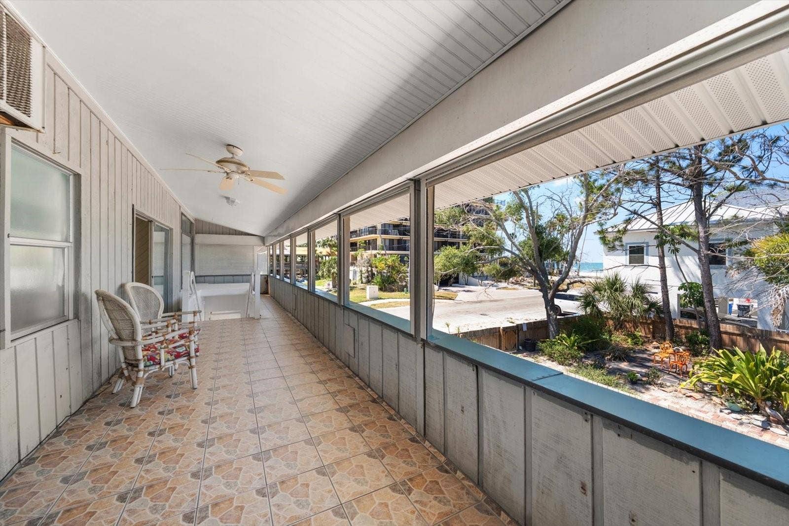 40 77TH AVENUE, Treasure Island, FL 33706 40 77TH AVENUE, Treasure Island, FL 33706