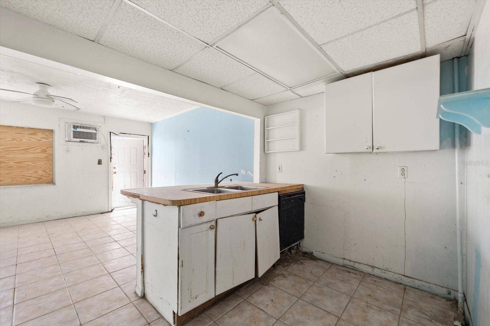 40 77TH AVENUE, Treasure Island, FL 33706 40 77TH AVENUE, Treasure Island, FL 33706