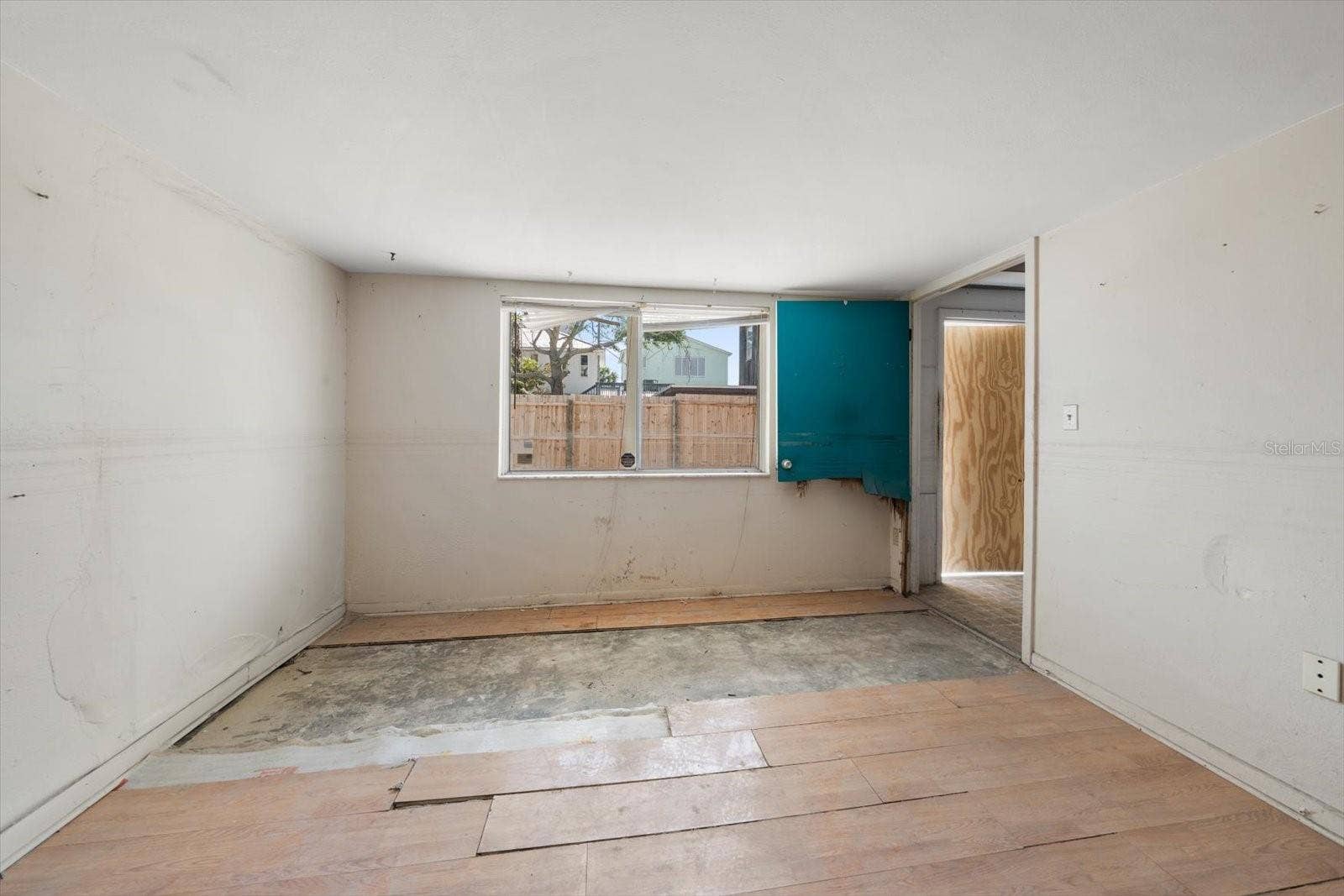 40 77TH AVENUE, Treasure Island, FL 33706 40 77TH AVENUE, Treasure Island, FL 33706