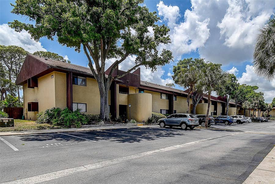 Property photo for 860 S VILLAGE DRIVE N, #106, St Petersburg, FL