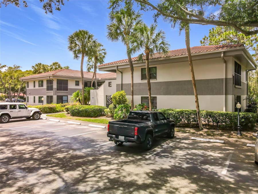 Property photo for 2650 COUNTRYSIDE BOULEVARD, #E103, Clearwater, FL