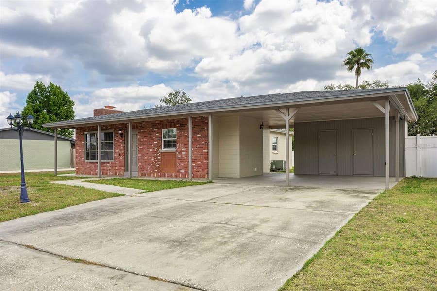 Property photo for 8303 TEMPLE PARK DRIVE, Tampa, FL