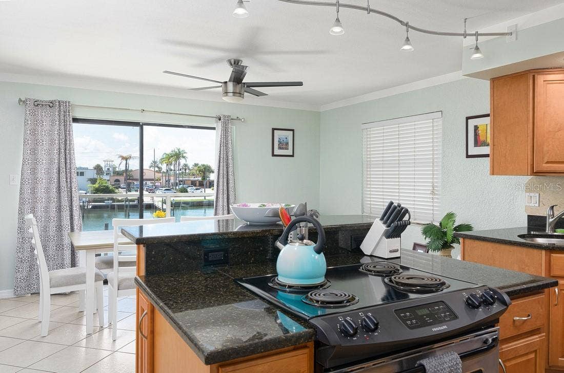 125 110TH AVENUE, #1, Treasure Island, FL 33706 125 110TH AVENUE, #1, Treasure Island, FL 33706
