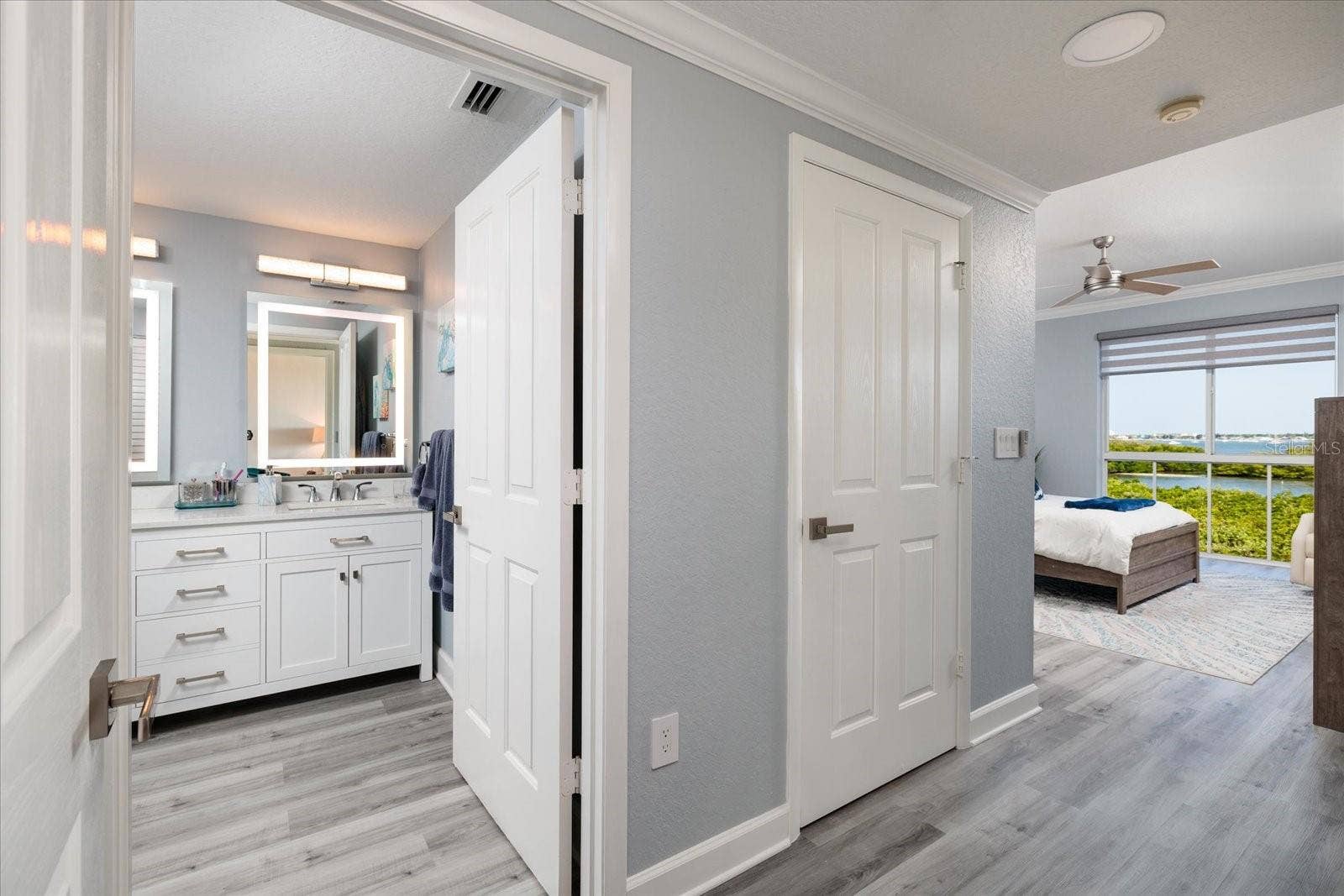 4801 OSPREY DRIVE S, #207, St Petersburg, FL 33711