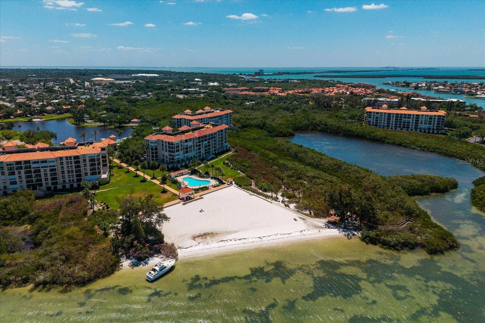 4801 OSPREY DRIVE S, #207, St Petersburg, FL 33711