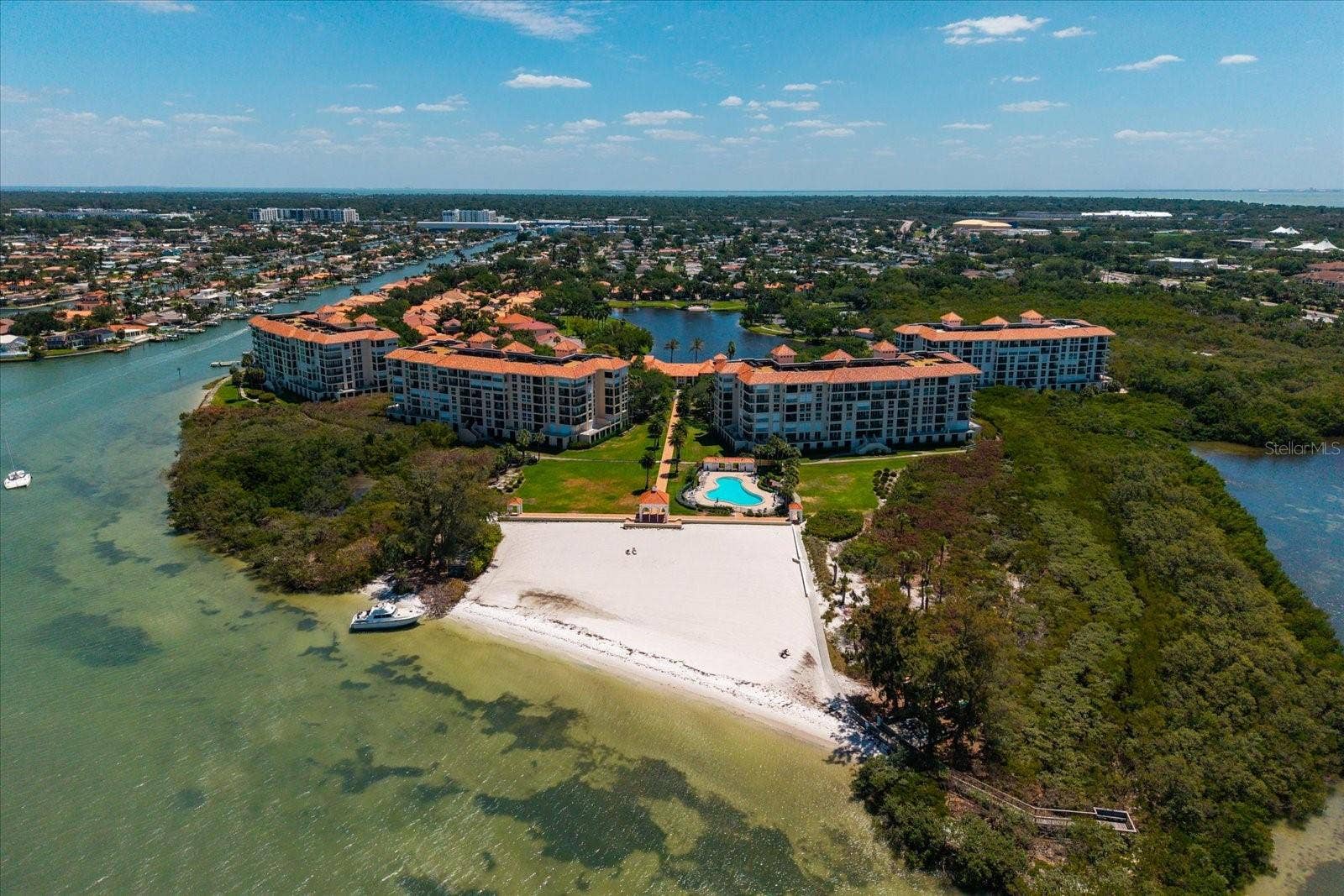 4801 OSPREY DRIVE S, #207, St Petersburg, FL 33711