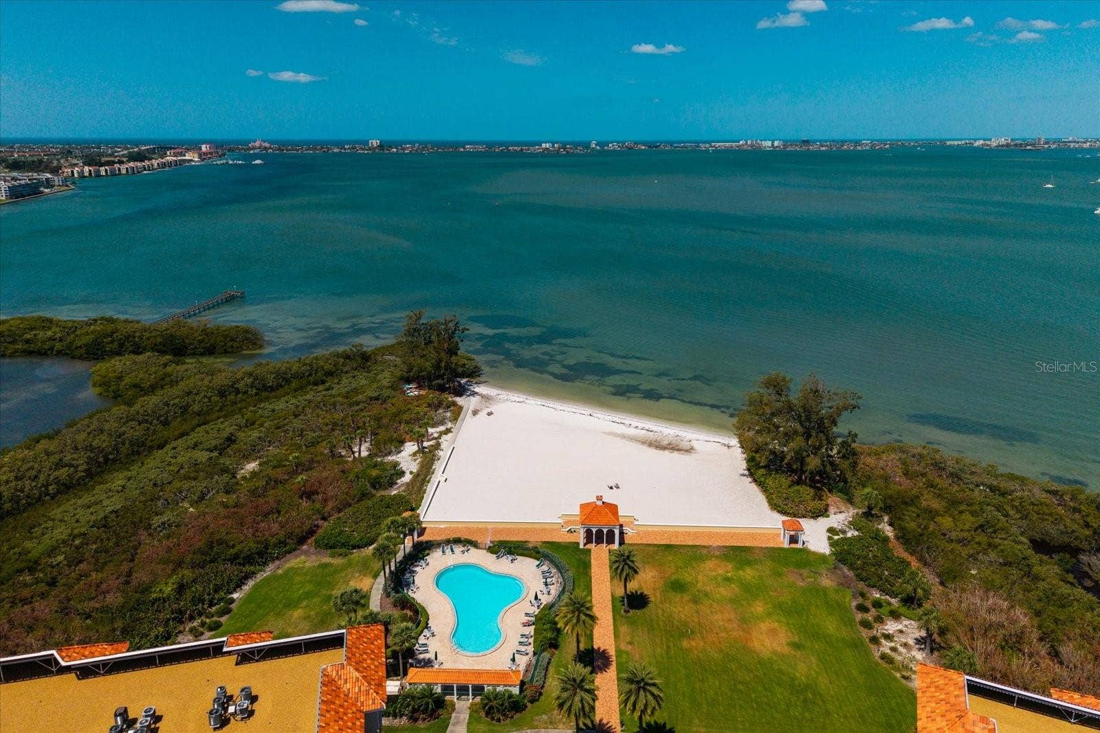4801 OSPREY DRIVE S, #207, St Petersburg, FL 33711