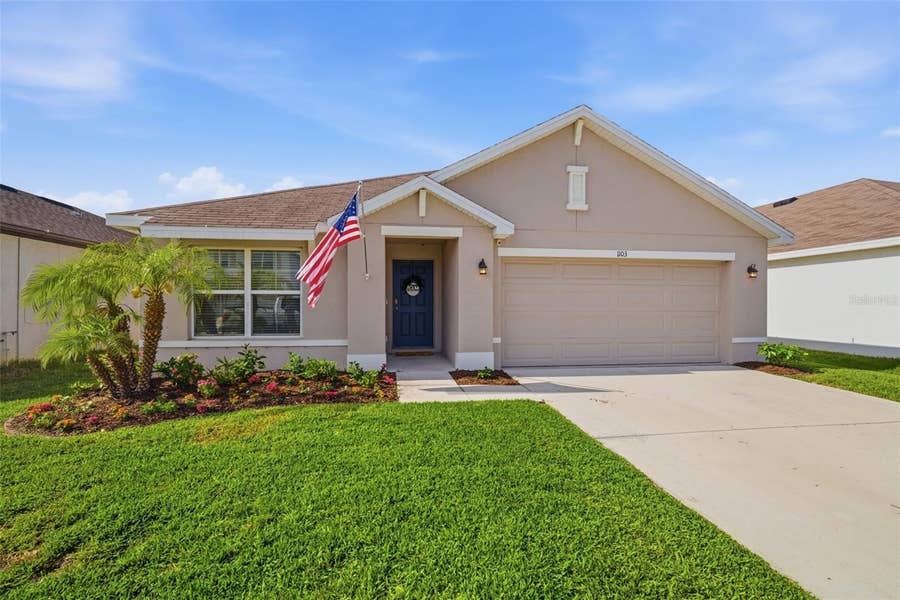 Property photo for 1103 COASTAL HAMMOCK AVENUE, Ruskin, FL