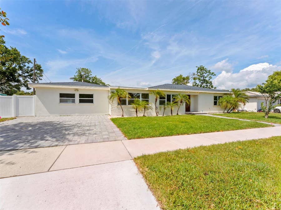 Property photo for 1242 BERMUDA STREET, Clearwater, FL