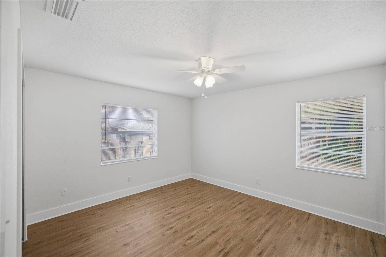 4606 E LINEBAUGH AVENUE, Tampa, FL 33617 4606 E LINEBAUGH AVENUE, Tampa, FL 33617