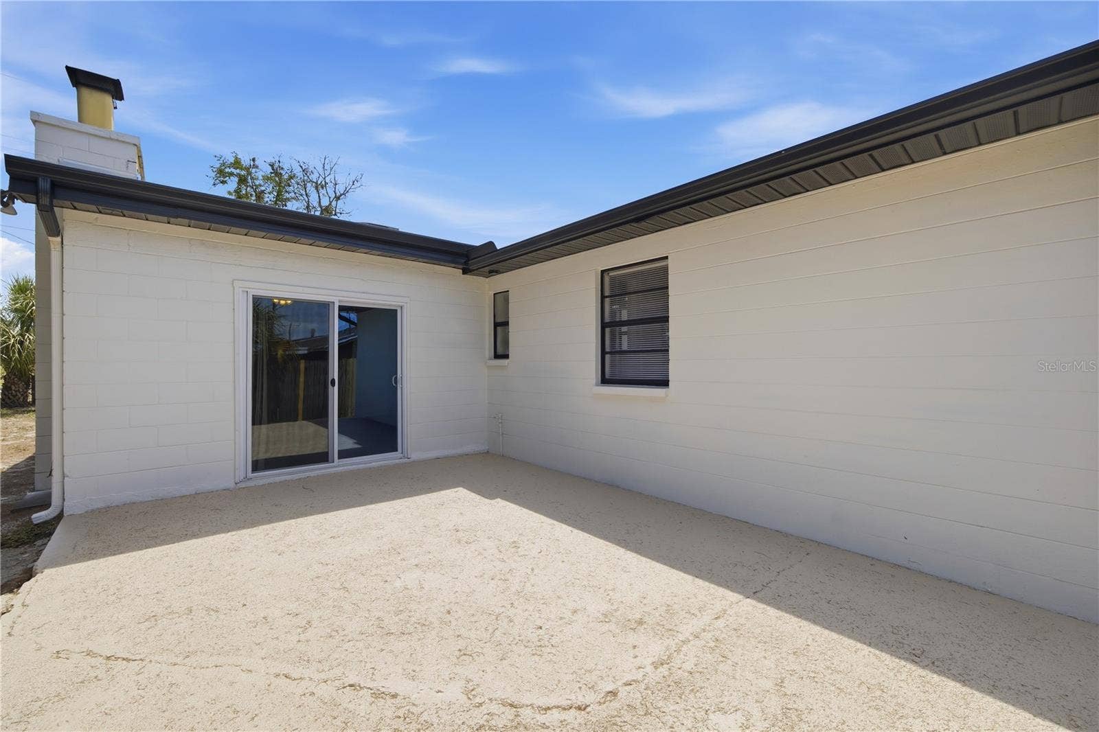 4606 E LINEBAUGH AVENUE, Tampa, FL 33617 4606 E LINEBAUGH AVENUE, Tampa, FL 33617