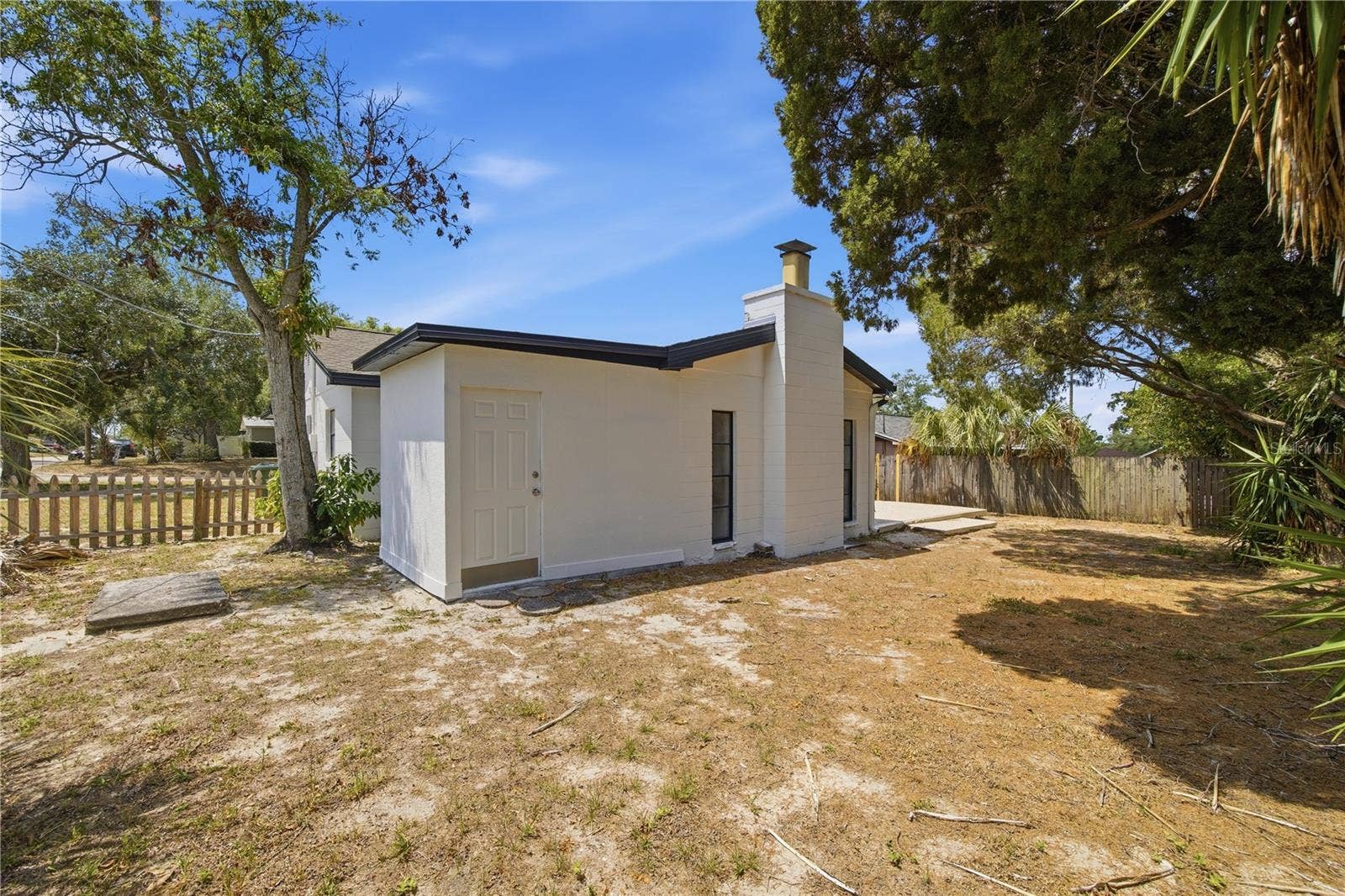 4606 E LINEBAUGH AVENUE, Tampa, FL 33617 4606 E LINEBAUGH AVENUE, Tampa, FL 33617