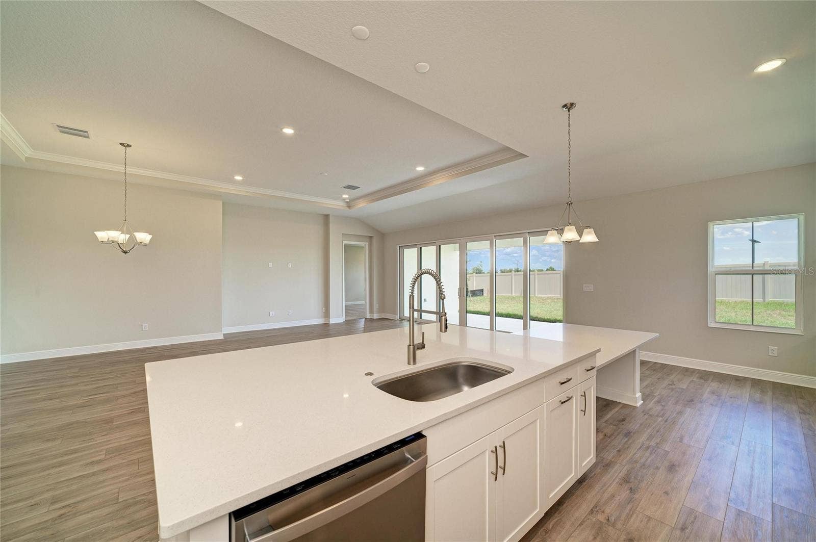 9806 LEAF GREEN LANE, Dade City, FL 33525 9806 LEAF GREEN LANE, Dade City, FL 33525