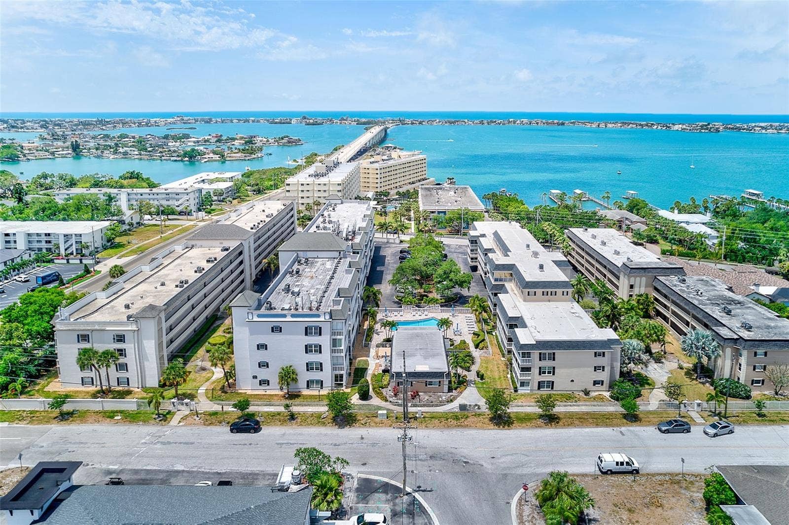 131 BLUFF VIEW DRIVE, #401, Belleair Bluffs, FL 33770 131 BLUFF VIEW DRIVE, #401, Belleair Bluffs, FL 33770