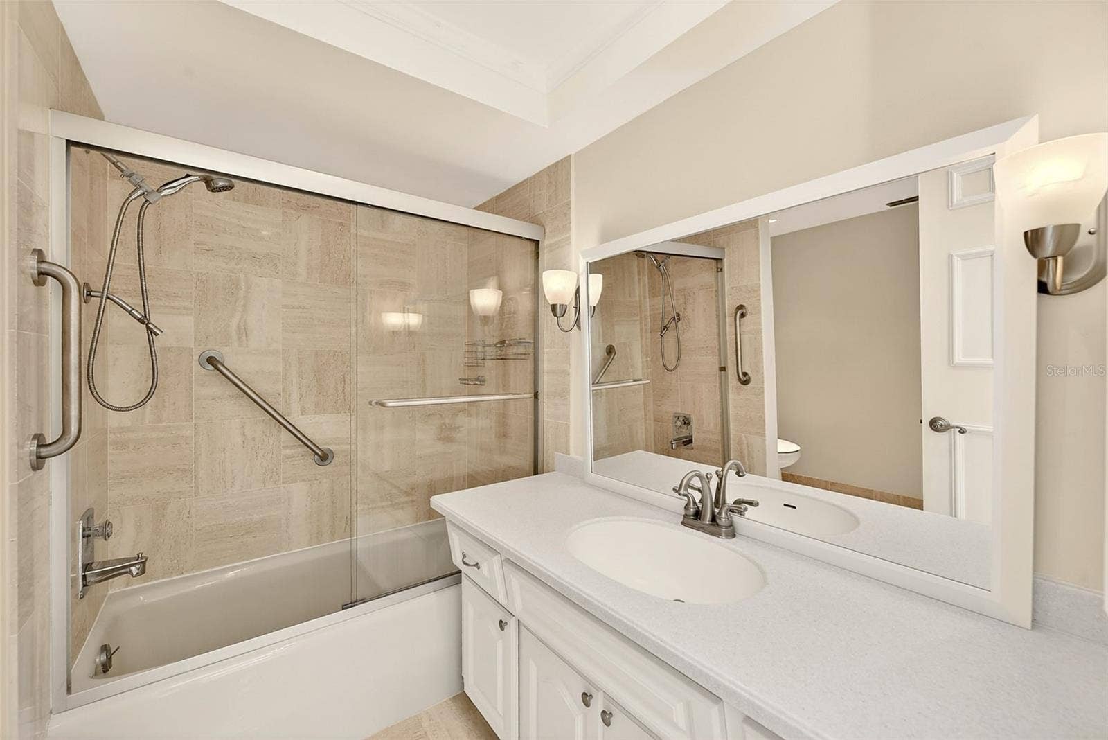 131 BLUFF VIEW DRIVE, #401, Belleair Bluffs, FL 33770 Guest Bathroom
