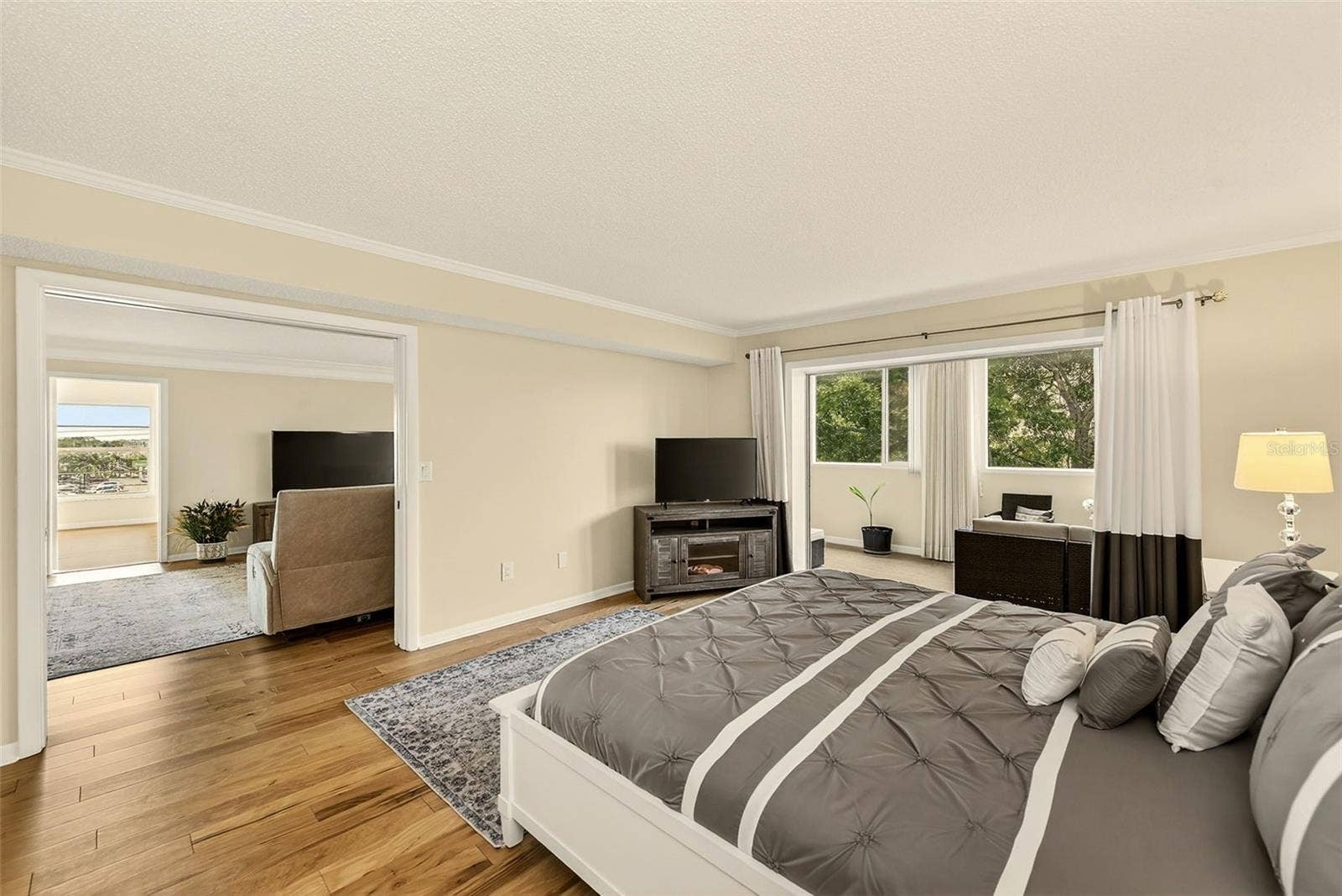 131 BLUFF VIEW DRIVE, #401, Belleair Bluffs, FL 33770 131 BLUFF VIEW DRIVE, #401, Belleair Bluffs, FL 33770