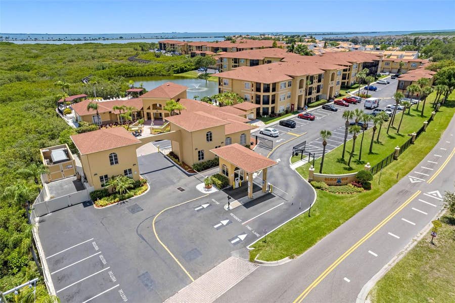 Property photo for 4333 BAYSIDE VILLAGE DRIVE, #102, Tampa, FL