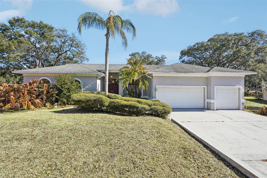 Property photo for 918 ACADEMY DRIVE, Brandon, FL