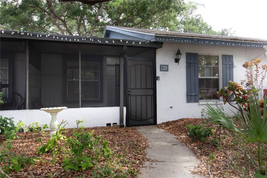 Property photo for 7115 PARKSIDE VILLAS DR N, St Petersburg, FL