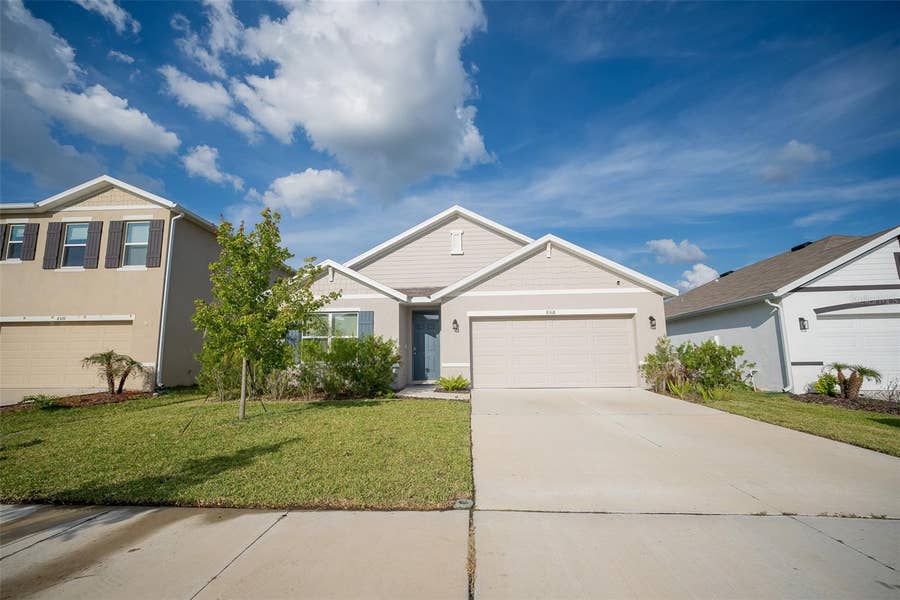 Property photo for 8318 CLAW GLADES LOOP, Wesley Chapel, FL