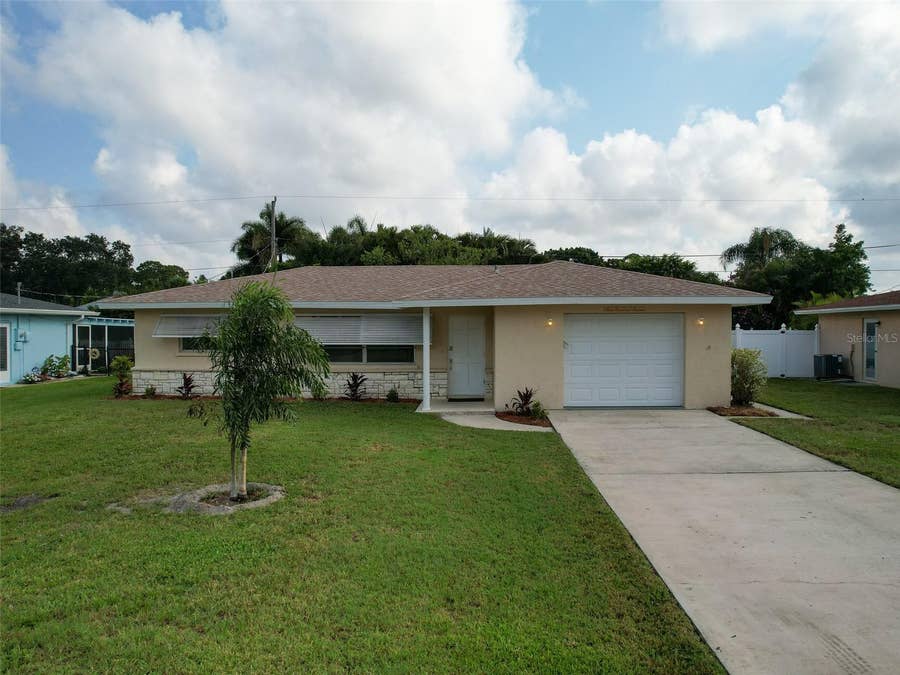 Property photo for 916 GILLESPIE STREET, Englewood, FL