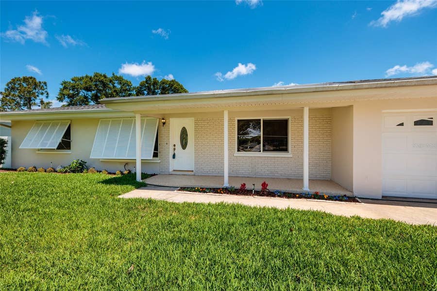 Property photo for 1732 EMERALD DRIVE, Clearwater, FL