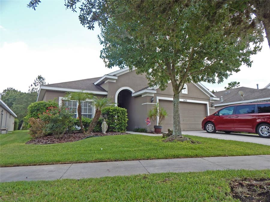 Property photo for 6433 BRIDGECREST DRIVE, Lithia, FL
