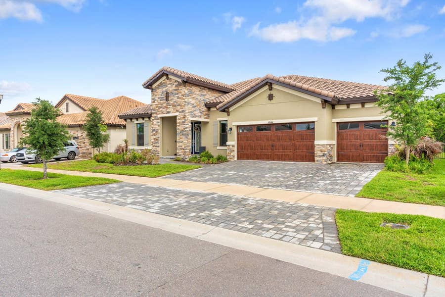 Property photo for 14544 SWISS BRIDGE DRIVE, Lithia, FL